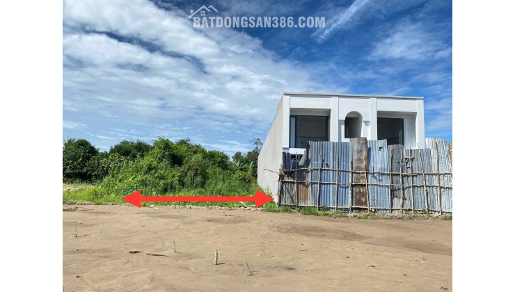 Bán 500m2 đất ngay đập âu thuyền hàng bàng an bình